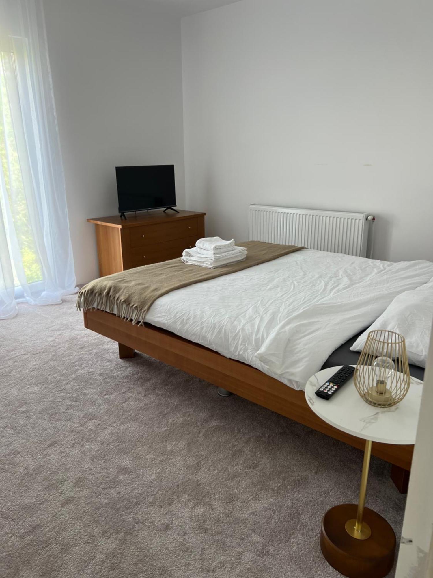 Lala Home Oradea Bagian luar foto